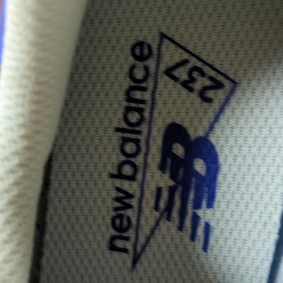 New Balance 237 Sneakers Black and Blue Womens Size 7 - Picture 9 of 11